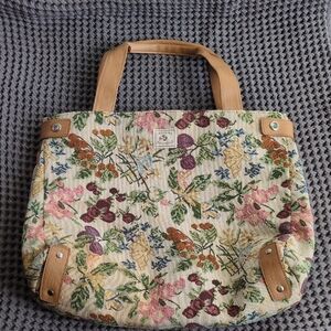 Floral Tapestry Tote Bag with Tan Accents Vintage Faded Glory